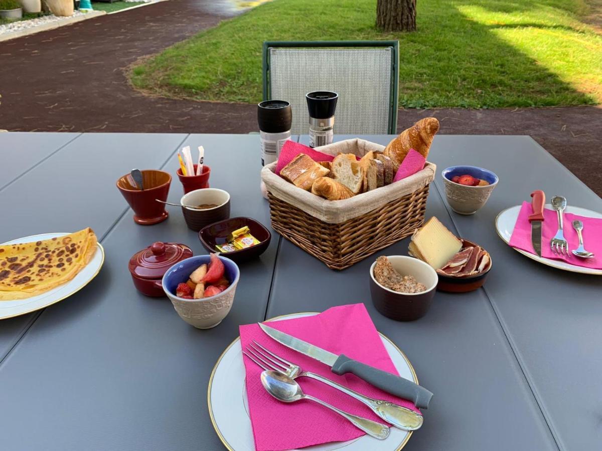 Jardin D'Arcy - Chambres D'Hotes Avec Piscine Et Spa Bois Exteriér fotografie