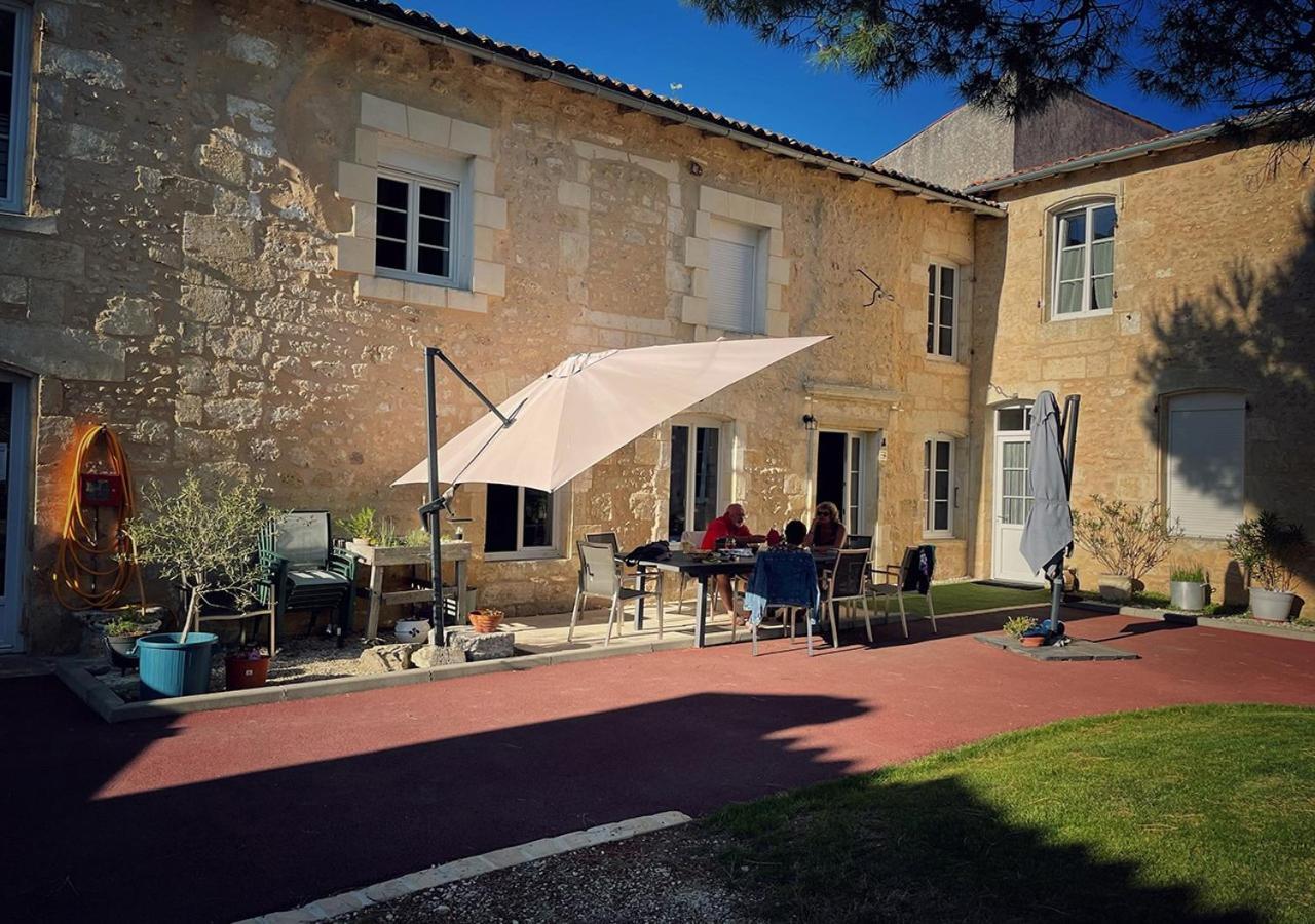 Jardin D'Arcy - Chambres D'Hotes Avec Piscine Et Spa Bois Exteriér fotografie