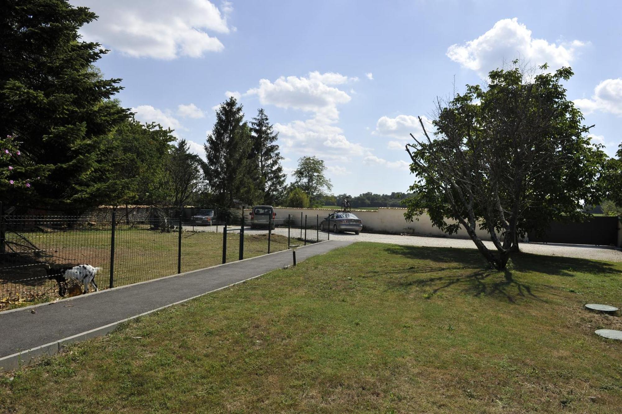 Jardin D'Arcy - Chambres D'Hotes Avec Piscine Et Spa Bois Exteriér fotografie