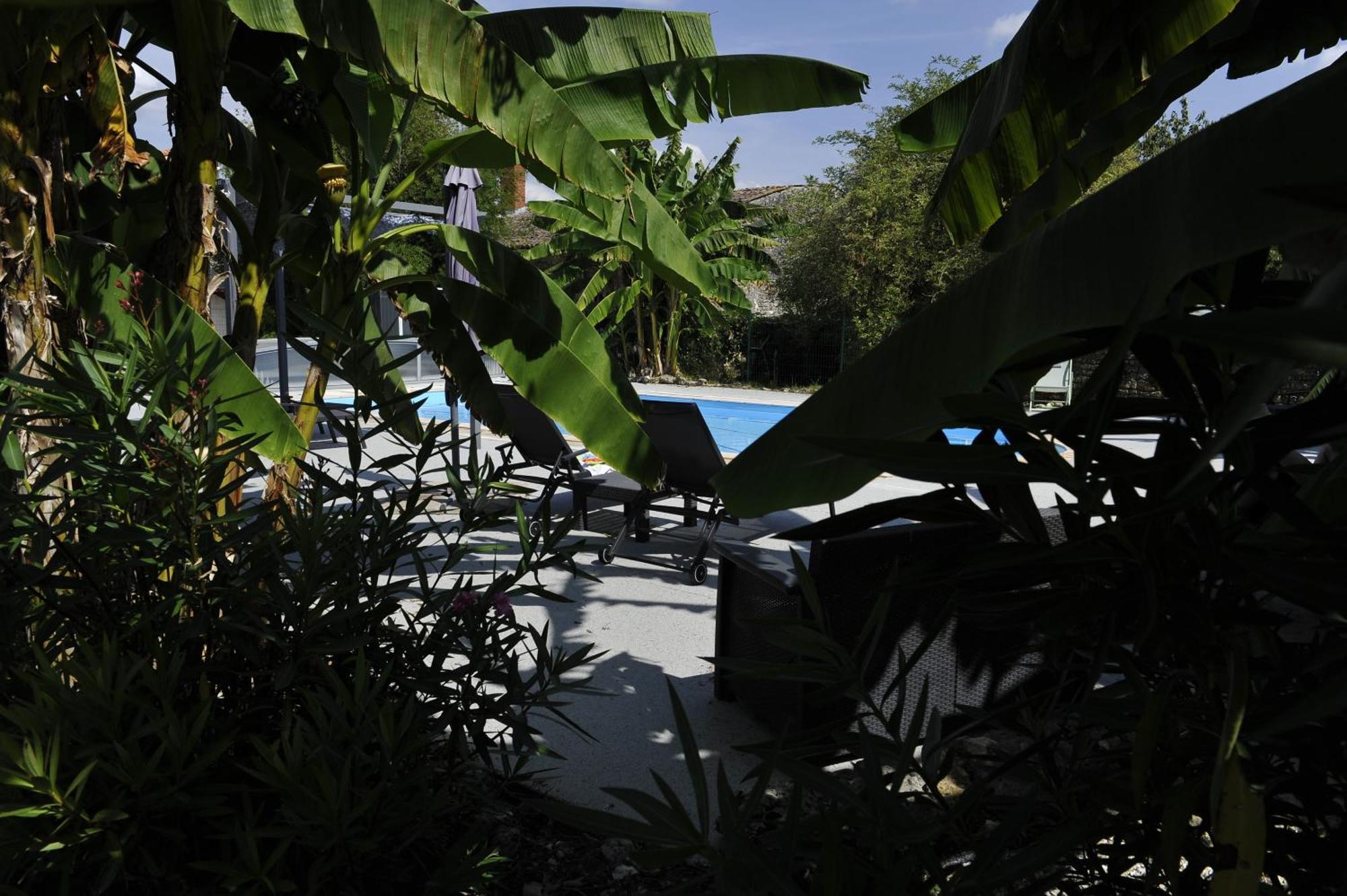 Jardin D'Arcy - Chambres D'Hotes Avec Piscine Et Spa Bois Exteriér fotografie