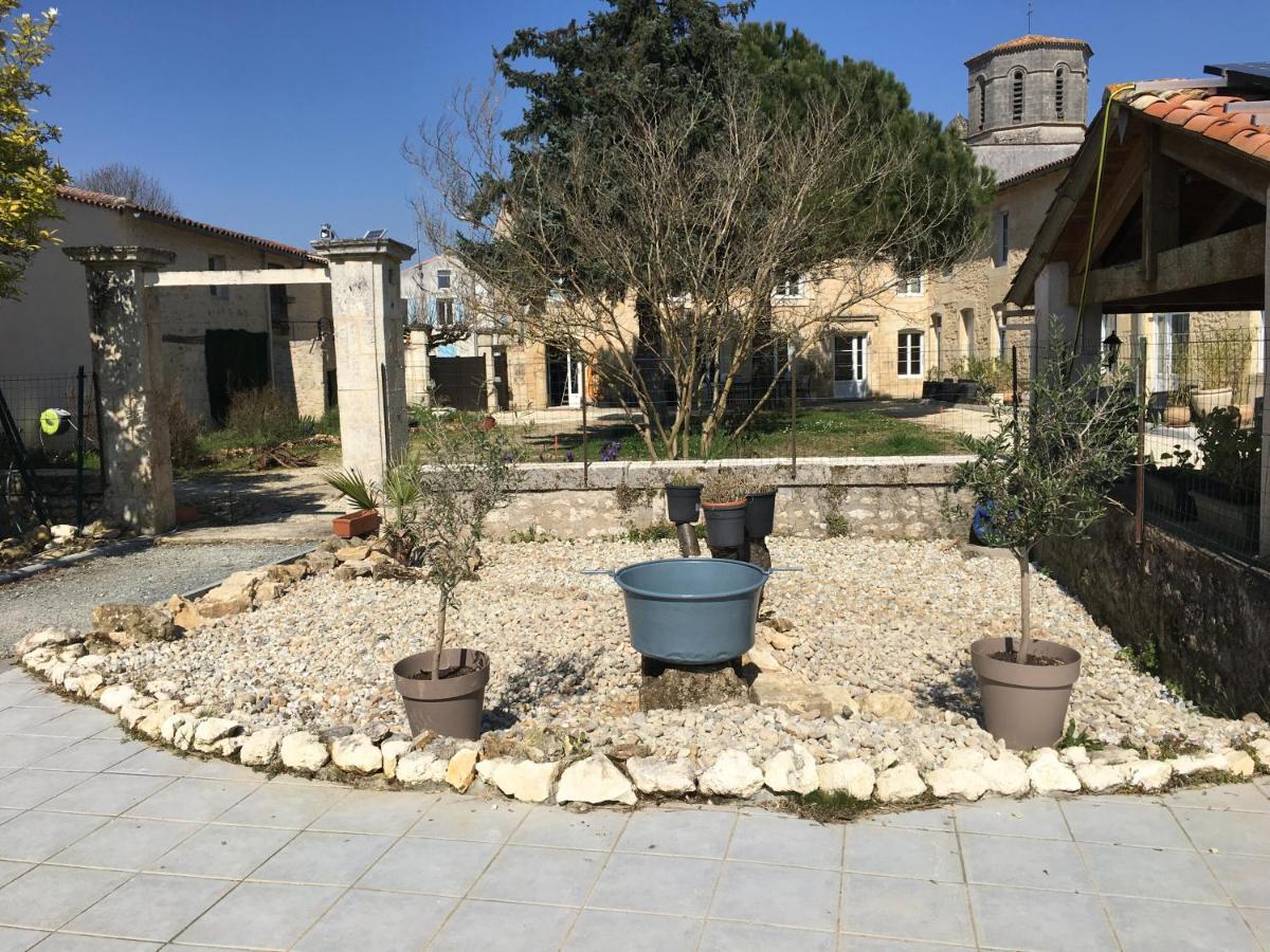 Jardin D'Arcy - Chambres D'Hotes Avec Piscine Et Spa Bois Exteriér fotografie