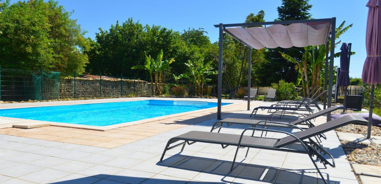 Jardin D'Arcy - Chambres D'Hotes Avec Piscine Et Spa Bois Exteriér fotografie