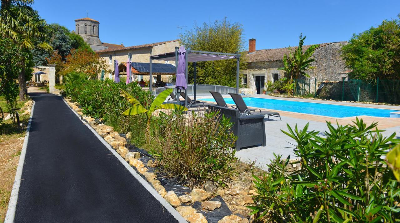 Jardin D'Arcy - Chambres D'Hotes Avec Piscine Et Spa Bois Exteriér fotografie